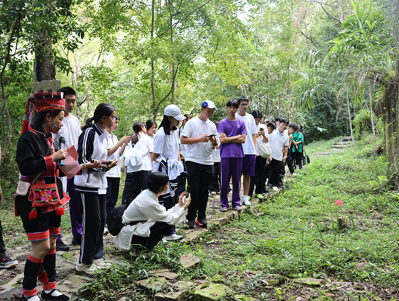 1758633191.jpg 4T8A7379.jpg