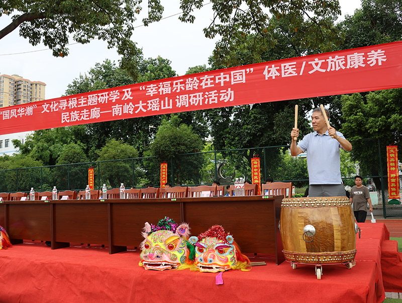 1758764739.jpg 4T8A8674.jpg